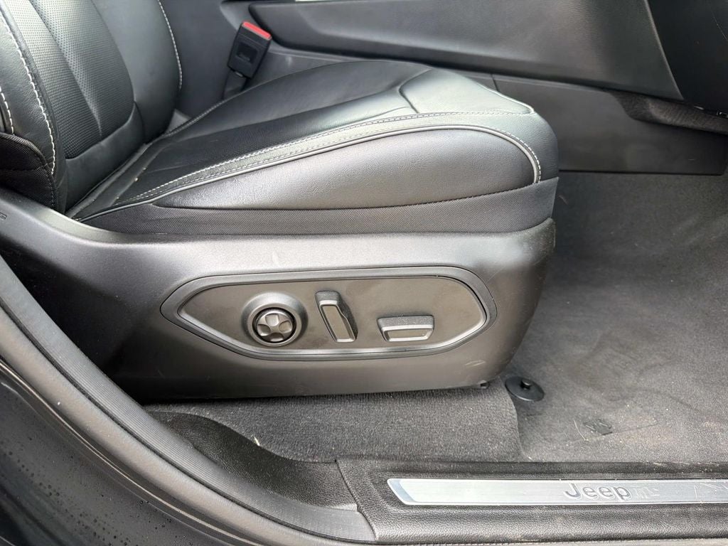 2023 Jeep Grand Cherokee 4xe Overland 4xe