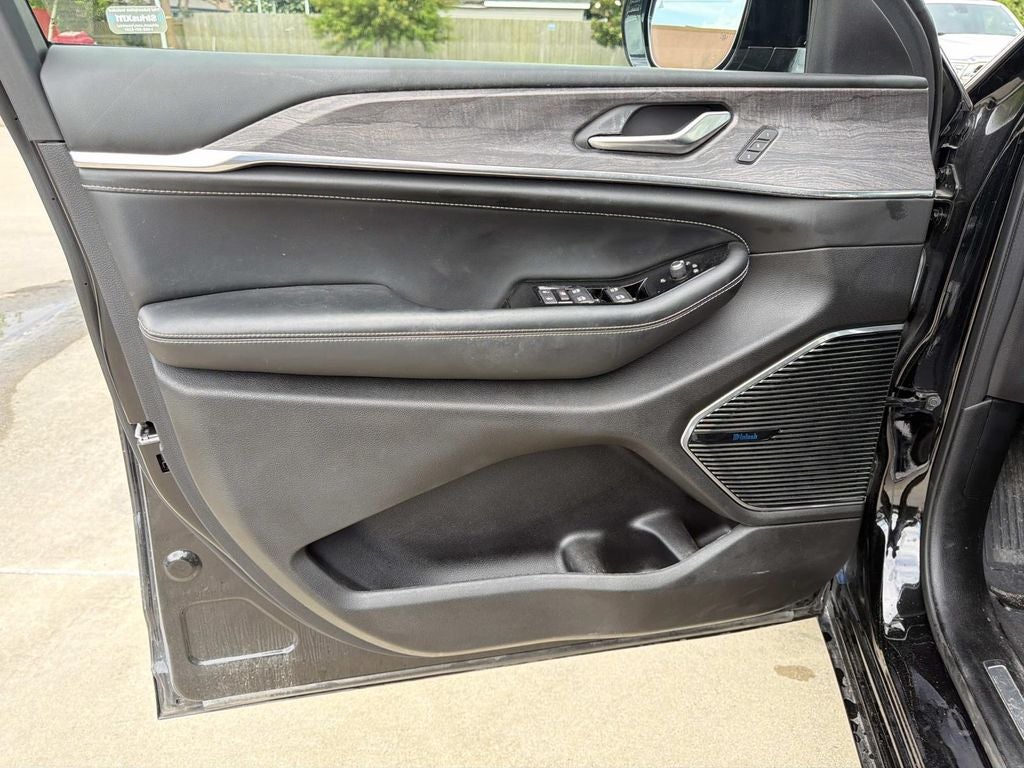 2023 Jeep Grand Cherokee 4xe Overland 4xe