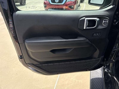 2022 Jeep Gladiator Overland 4x4