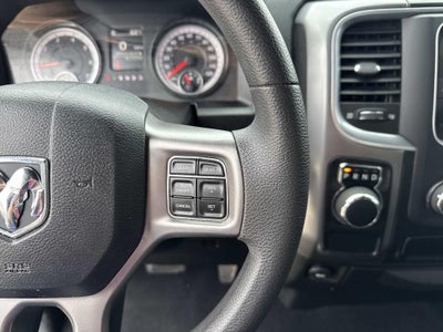 2024 RAM 1500 Classic Warlock Crew Cab 4x2 5'7' Box