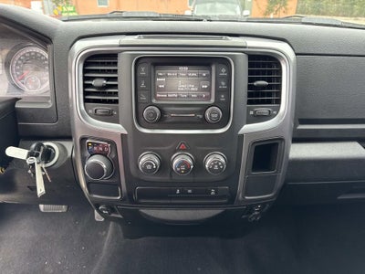 2024 RAM 1500 Classic Warlock Crew Cab 4x2 5'7' Box