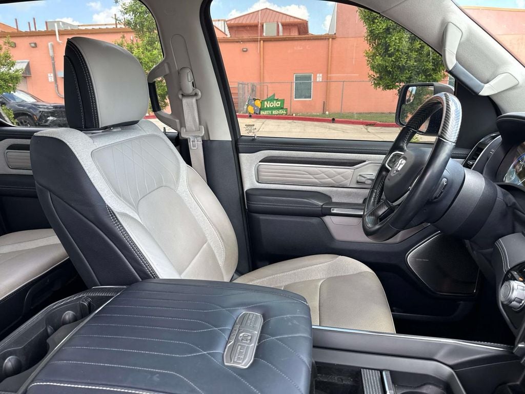 2022 RAM 1500 Limited Crew Cab 4x4 5'7' Box