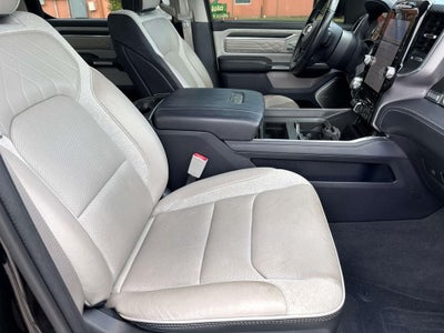 2022 RAM 1500 Limited Crew Cab 4x4 5'7' Box