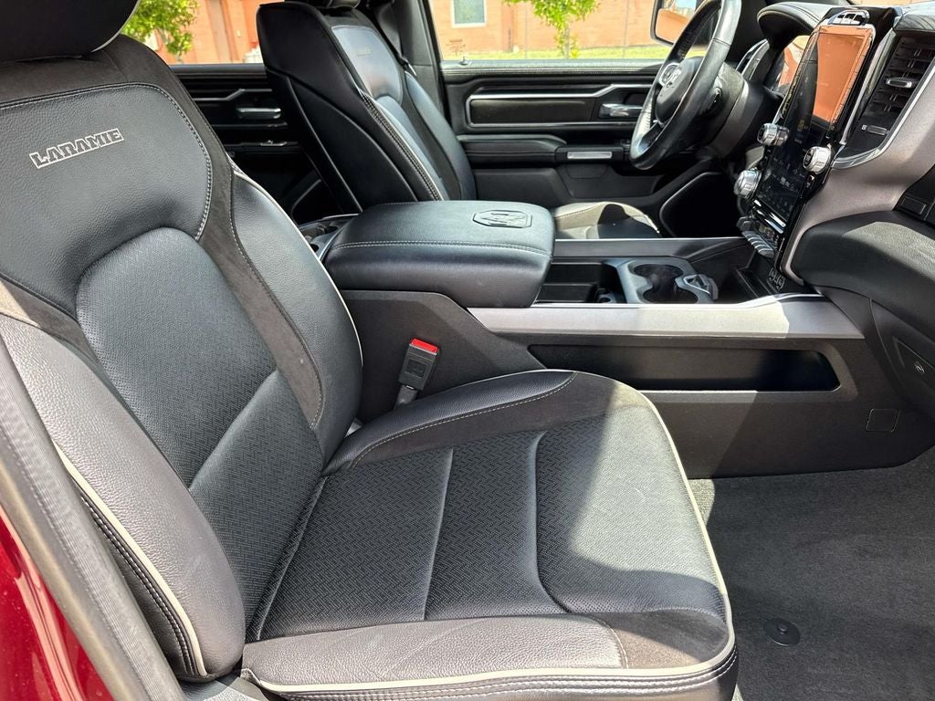 2023 RAM 1500 Laramie Crew Cab 4x4 5'7' Box