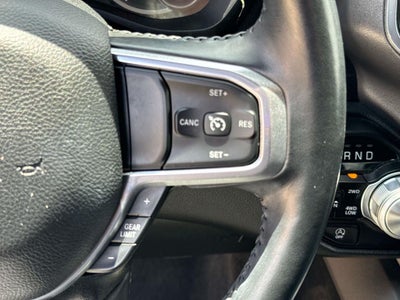 2023 RAM 1500 Laramie Crew Cab 4x4 5'7' Box