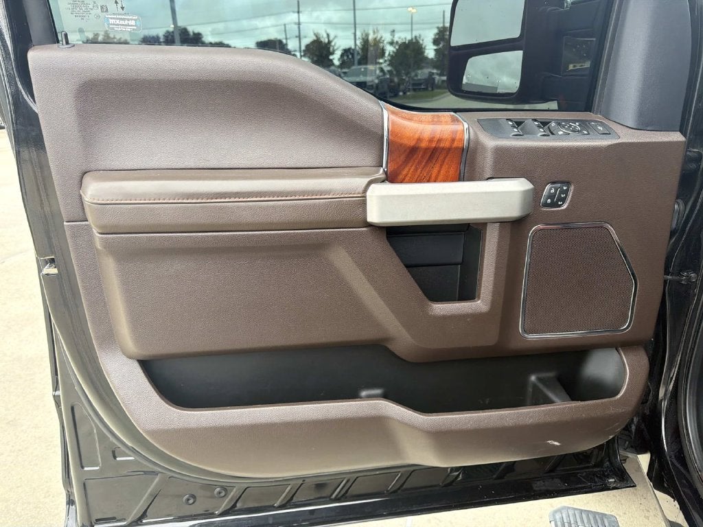 2022 Ford F-350 King Ranch DRW