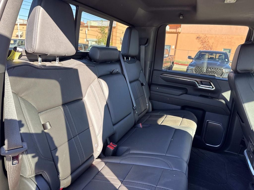 2024 Chevrolet Silverado 3500HD 4WD Crew Cab Long Bed High Country