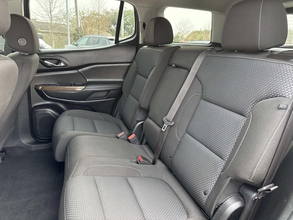 2023 GMC Acadia FWD SLE