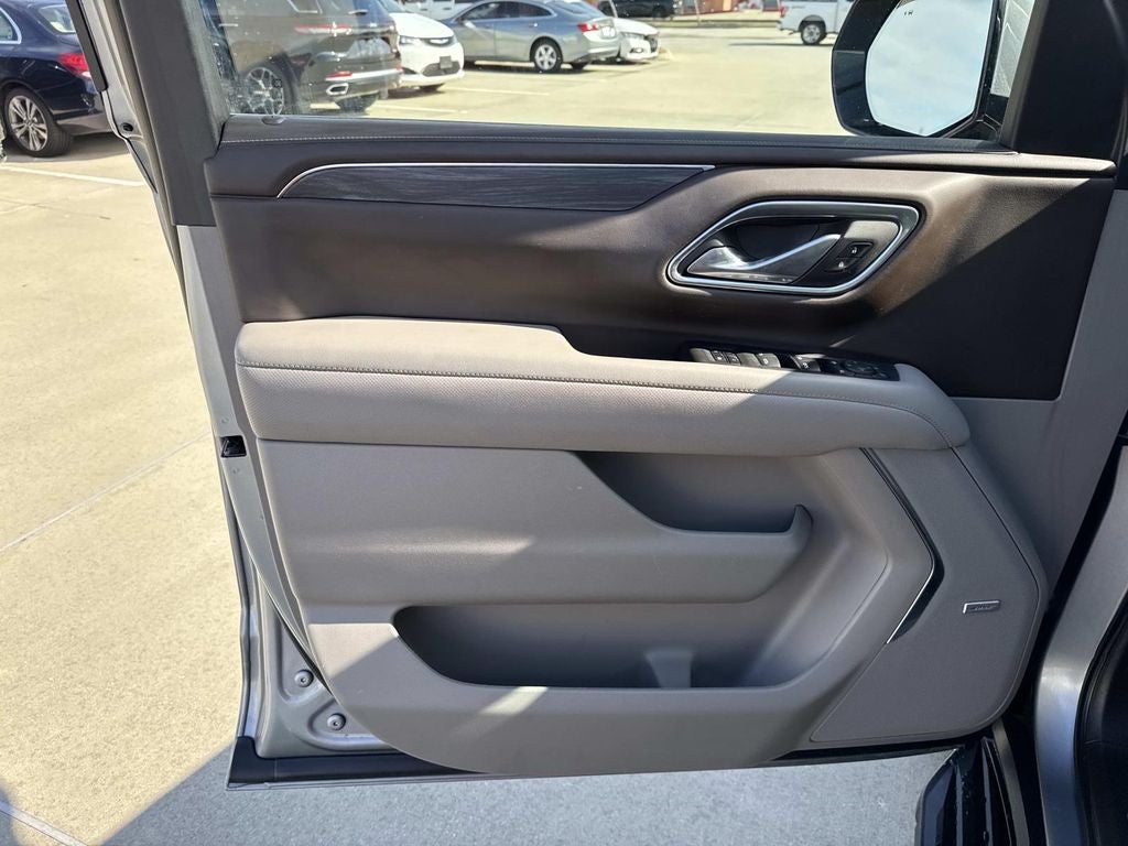 2024 GMC Yukon 2WD SLT