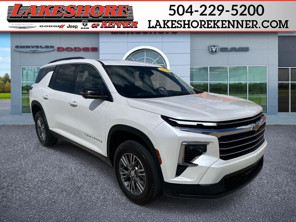 2024 Chevrolet Traverse FWD LT
