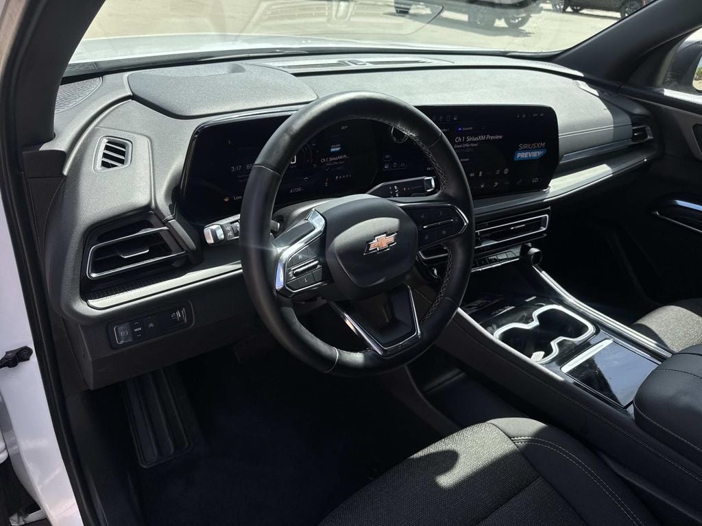 2024 Chevrolet Traverse FWD LT