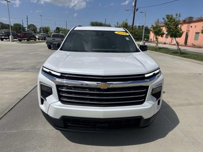 2024 Chevrolet Traverse FWD LT