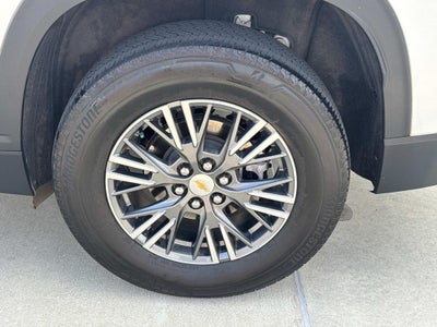 2024 Chevrolet Traverse FWD LT