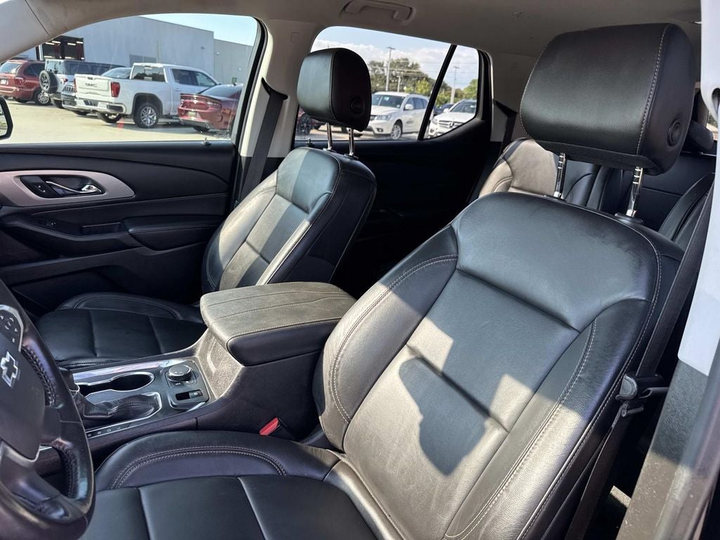 2021 Chevrolet Traverse FWD RS