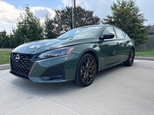 2025 Nissan Altima 2.5 SR