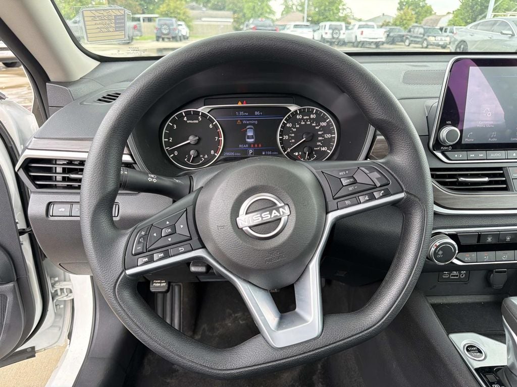 2025 Nissan Altima SV FWD