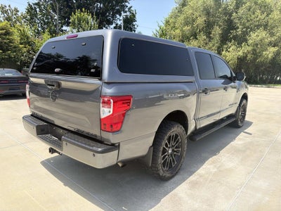 2019 Nissan TITAN SV