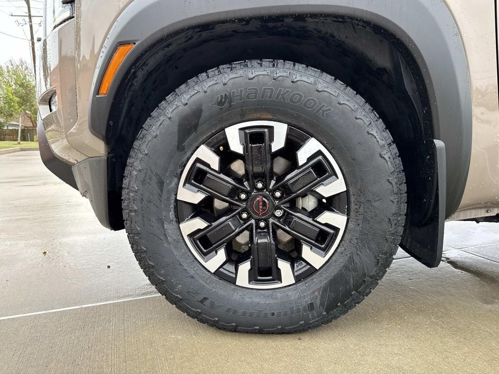 2022 Nissan Frontier Crew Cab PRO-X 4x2