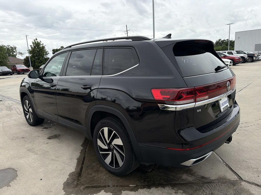 2025 Volkswagen Atlas 2.0T SE w/Technology