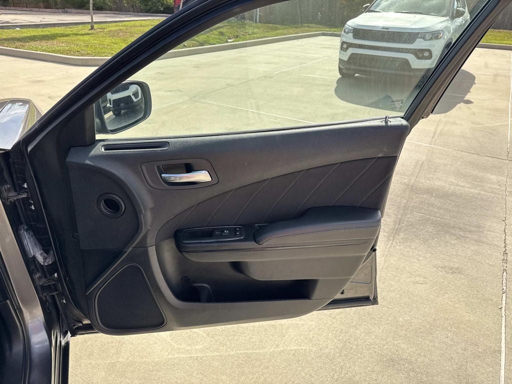 2021 Dodge Charger SXT RWD