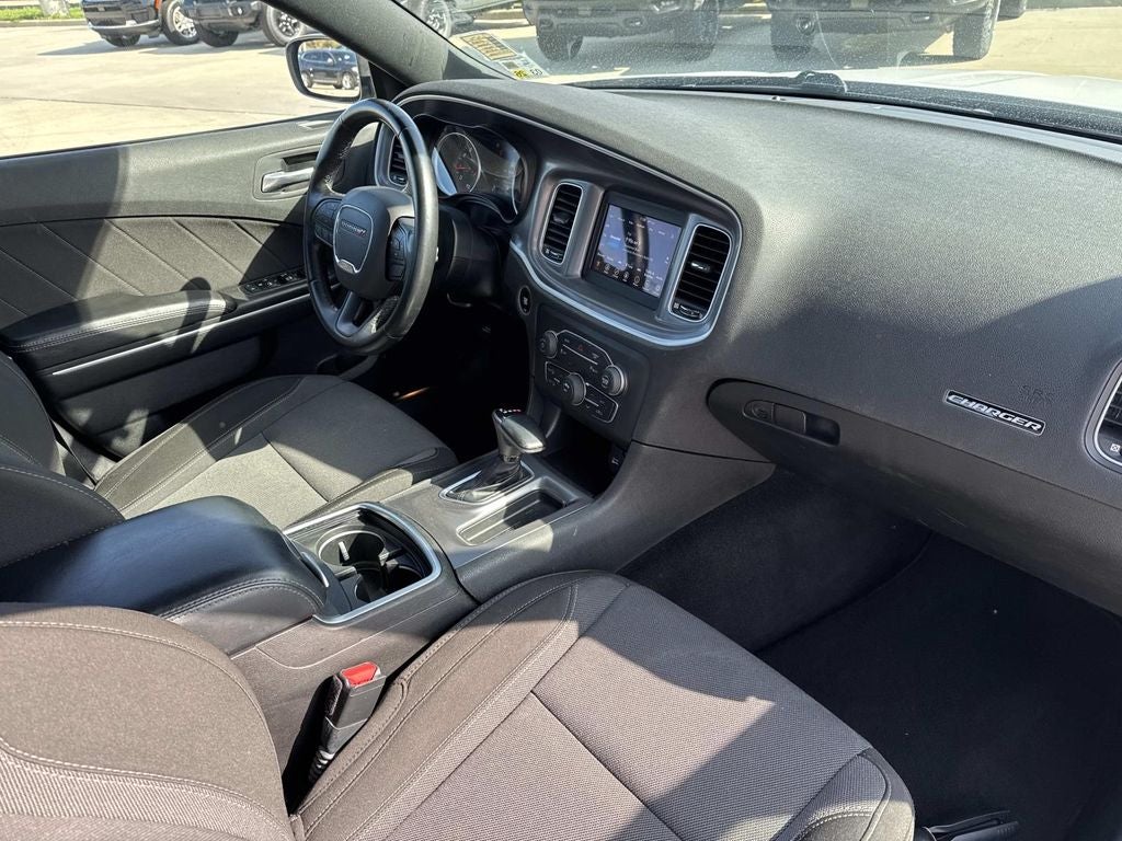 2022 Dodge Charger SXT RWD