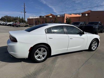 2022 Dodge Charger SXT RWD