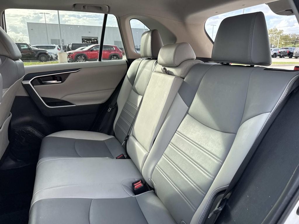2019 Toyota RAV4 XLE Premium