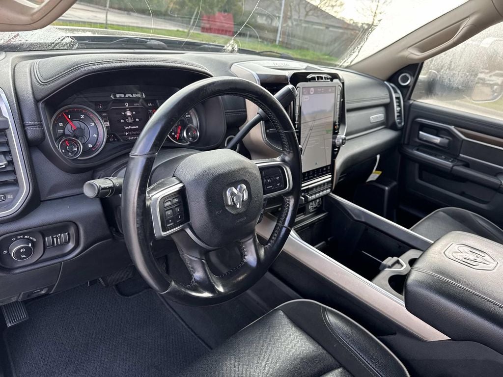 2022 RAM Ram 3500 Laramie Crew Cab 4x4 6'4' Box