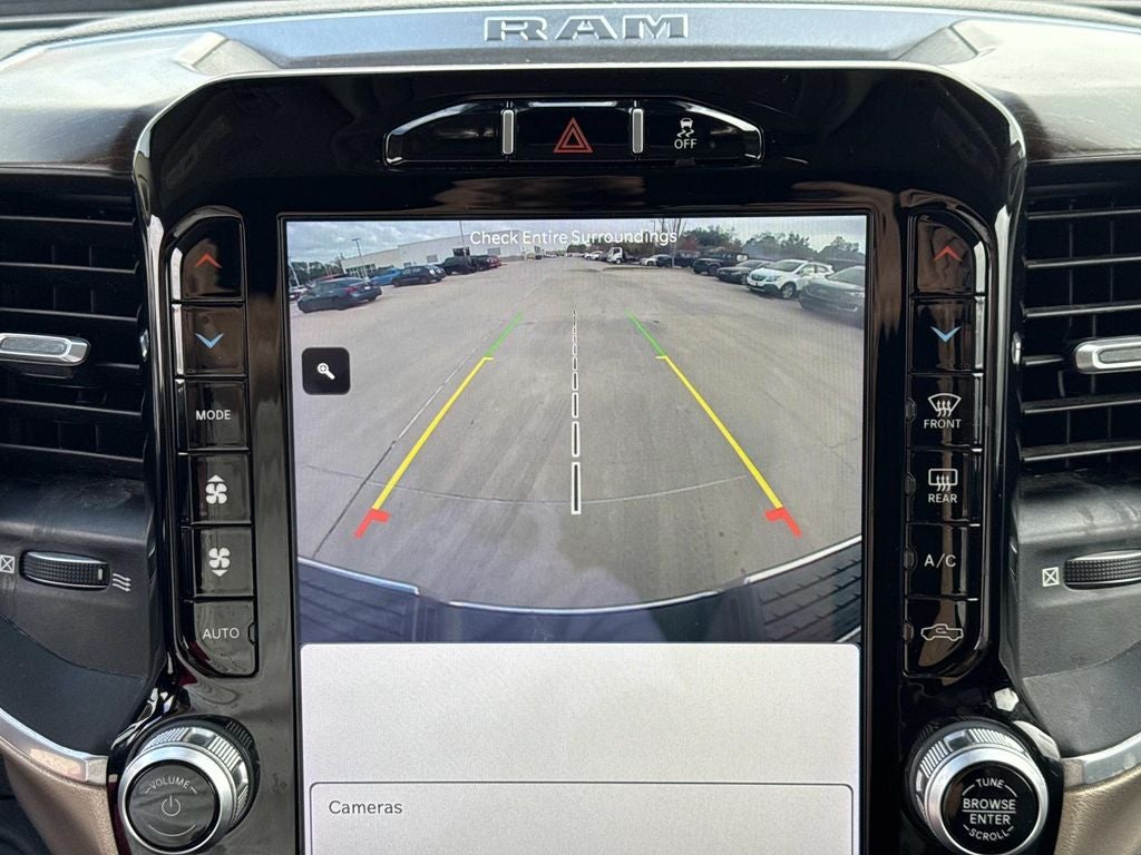 2022 RAM Ram 3500 Laramie Crew Cab 4x4 6'4' Box