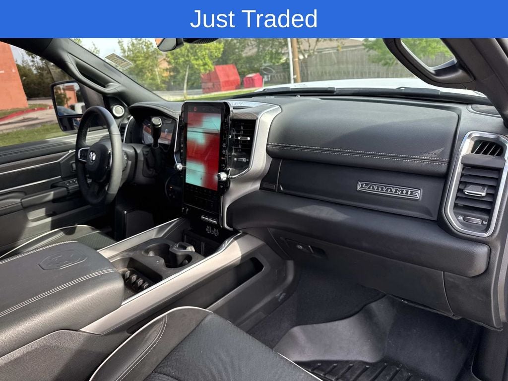 2025 RAM Ram 3500 Laramie Mega Cab 4x4 6'4' Box