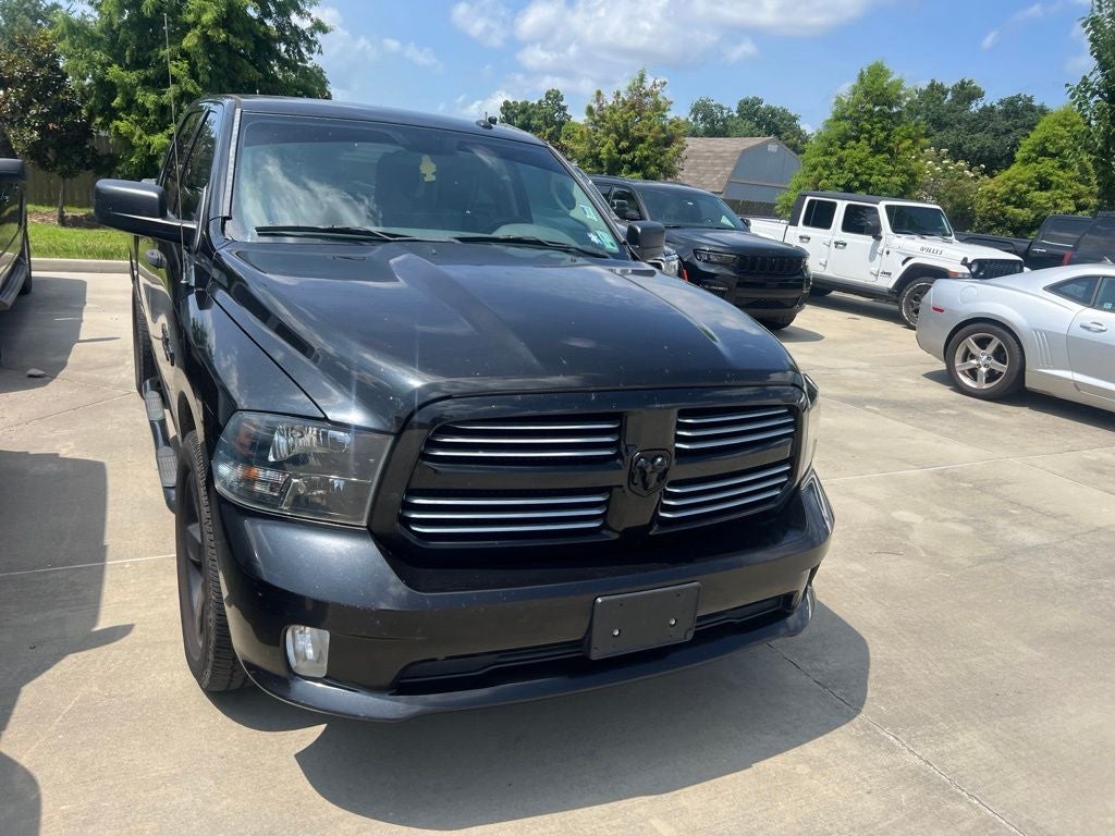 2017 RAM 1500 Express Crew Cab 4x2 5'7' Box