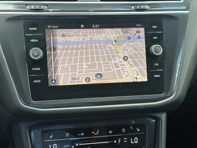 2024 Volkswagen Tiguan 2.0T SEL R-Line
