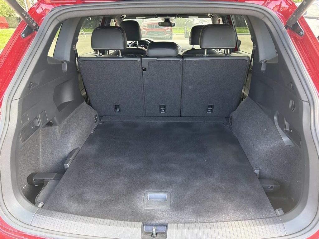 2024 Volkswagen Tiguan 2.0T SEL R-Line