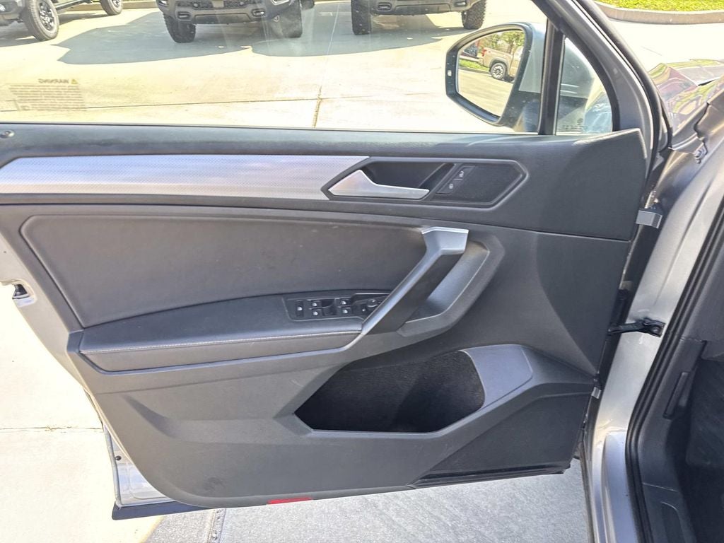 2023 Volkswagen Tiguan 2.0T S