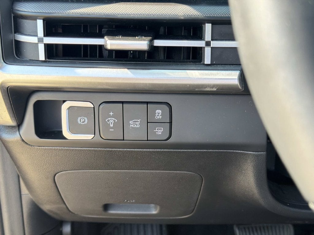 2025 Hyundai Santa Fe XRT