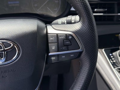2023 Toyota Sienna Limited 7 Passenger