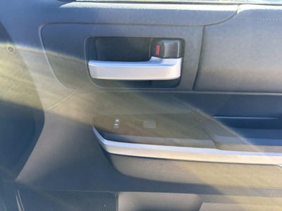 2019 Toyota Tundra SR5 5.7L V8