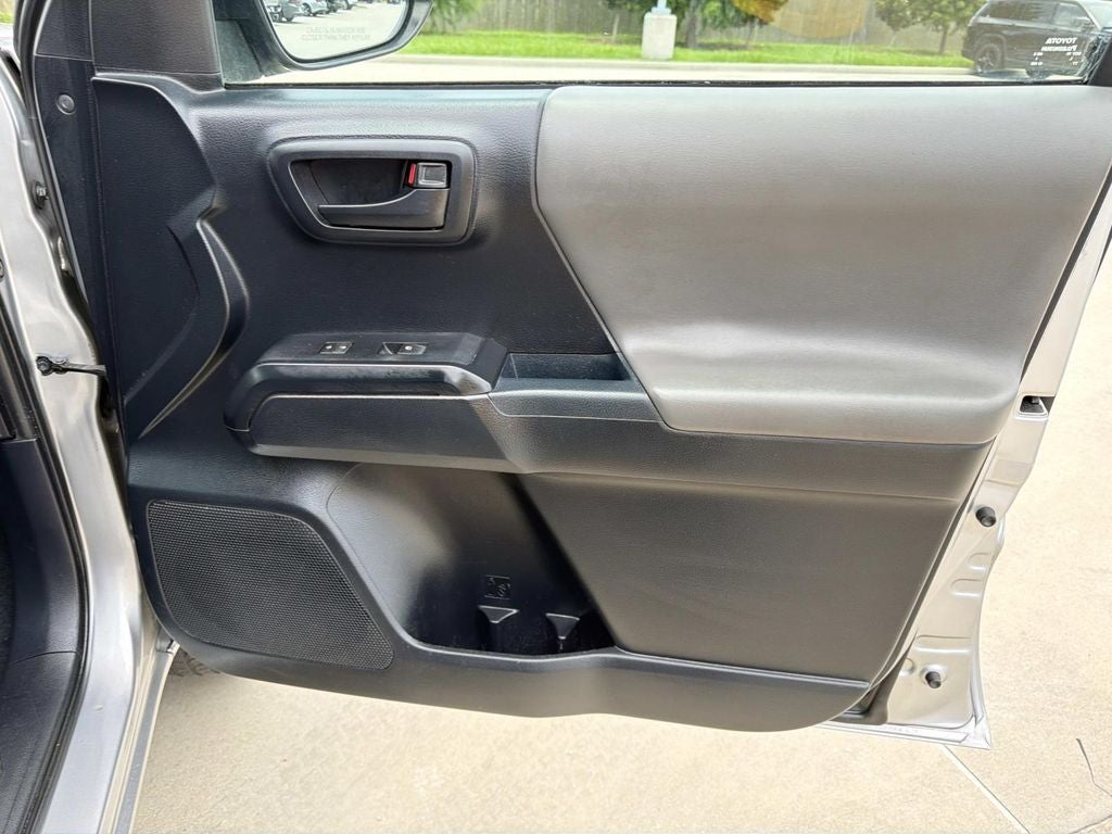 2018 Toyota Tacoma SR