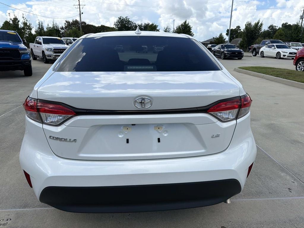 2025 Toyota Corolla LE