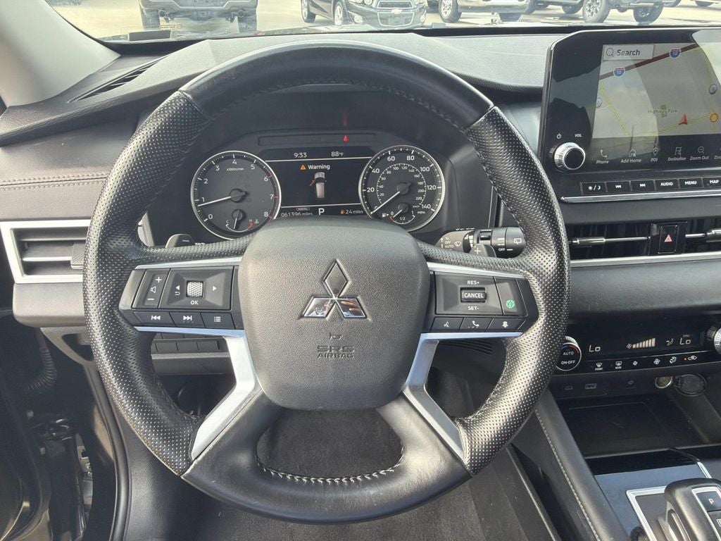 2024 Mitsubishi Outlander SE