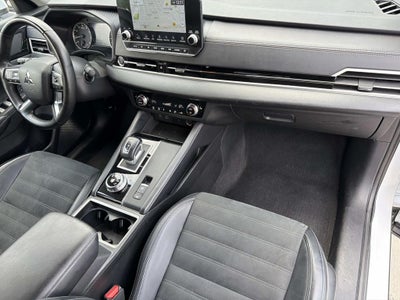2024 Mitsubishi Outlander SE 2.5 2WD