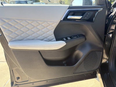 2024 Mitsubishi Outlander PHEV SEL