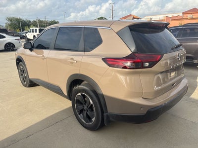 2024 Nissan Rogue SV FWD