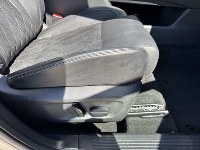 2022 Nissan Rogue Platinum FWD