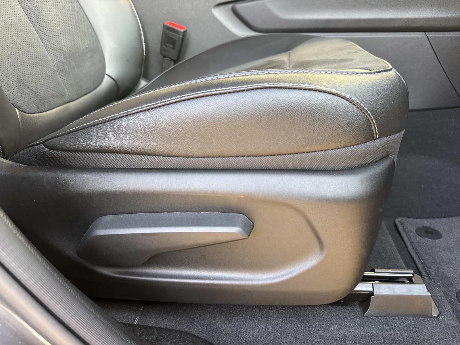 2024 Jeep Grand Cherokee L Altitude 4x2