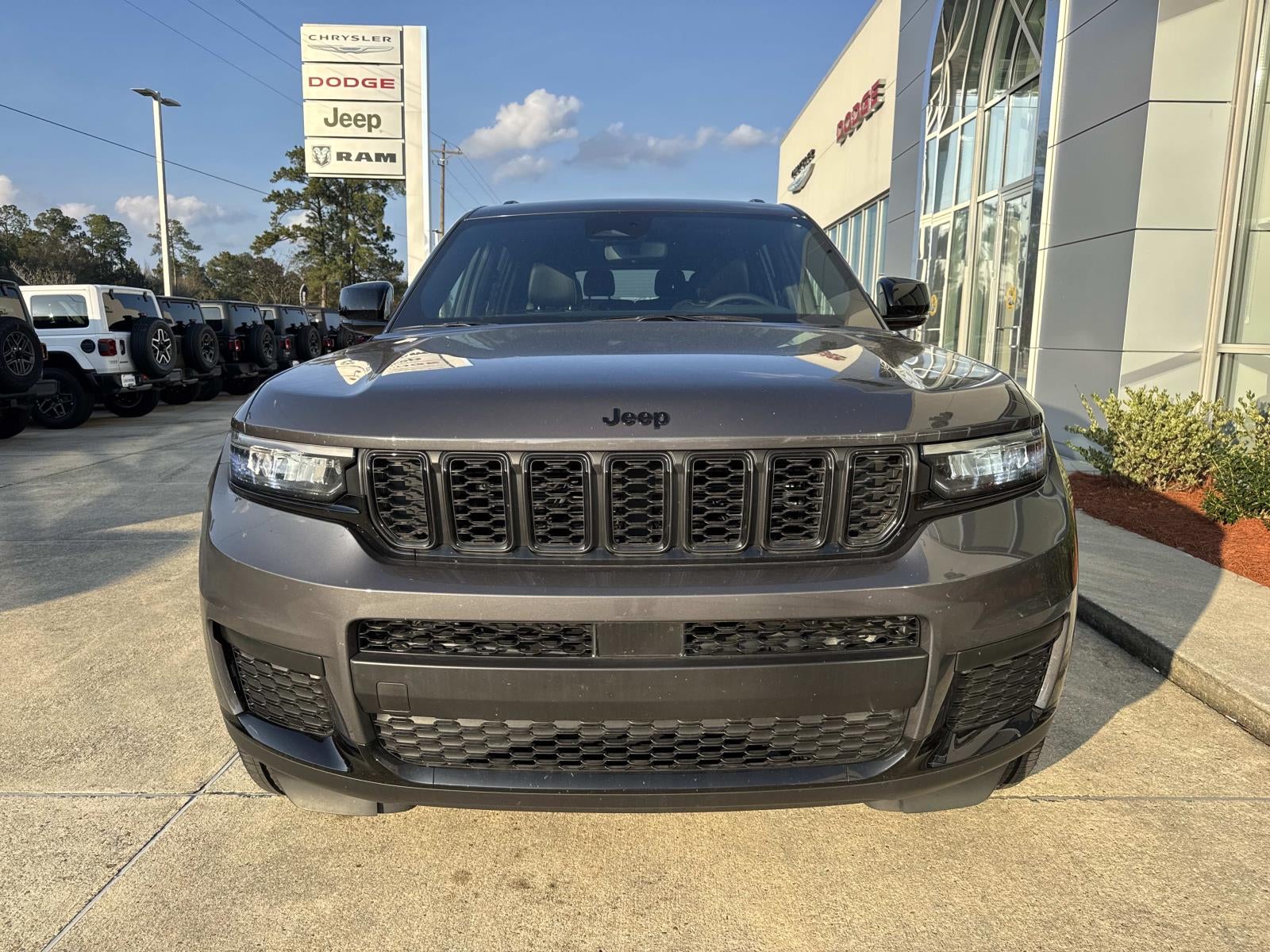 2024 Jeep Grand Cherokee L Altitude 4x2