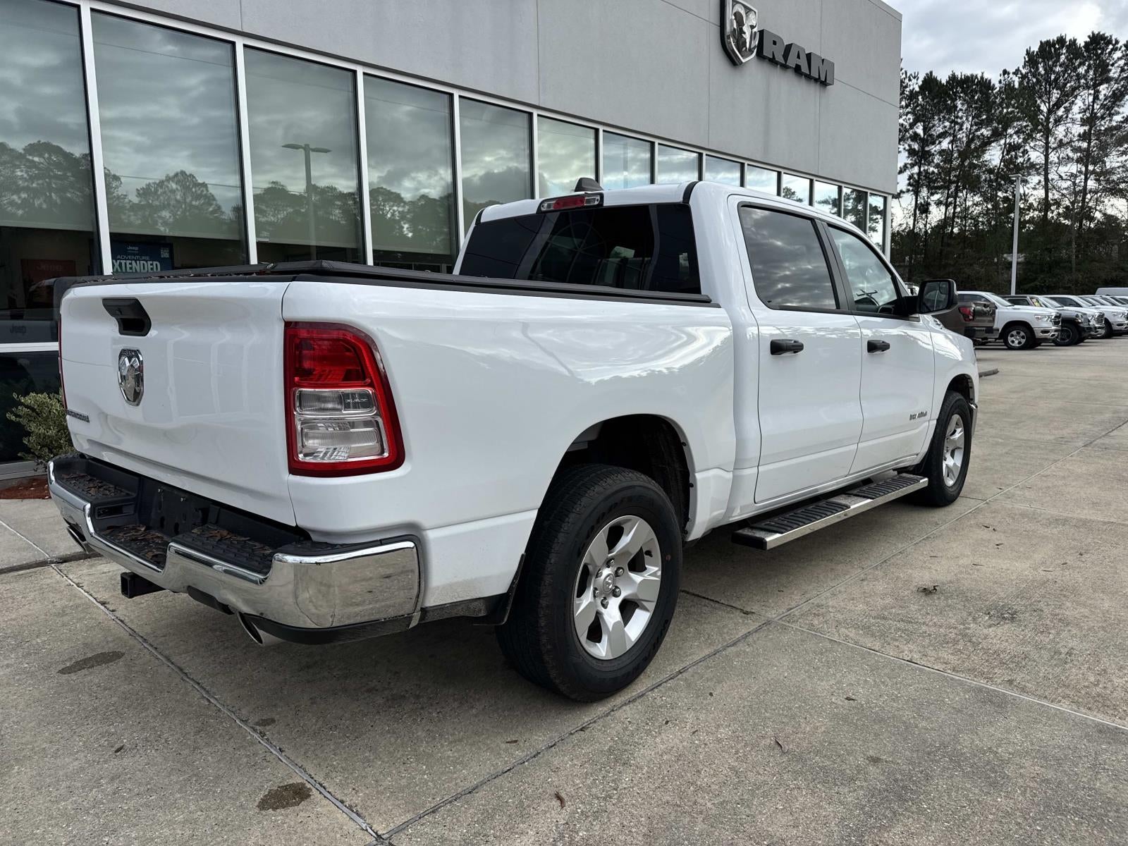 2023 RAM 1500 Big Horn Crew Cab 4x2 5'7' Box