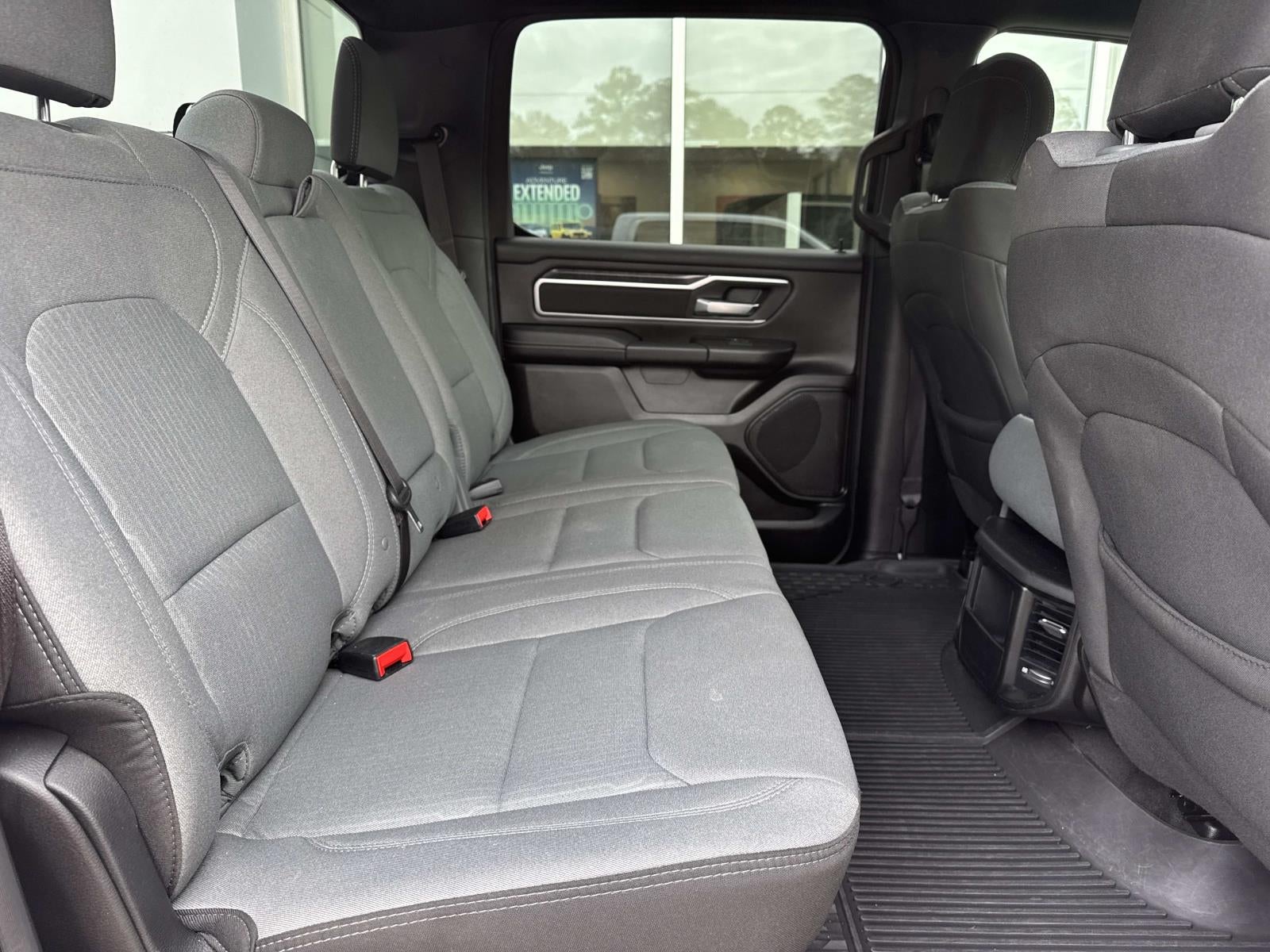 2023 RAM 1500 Big Horn Crew Cab 4x2 5'7' Box