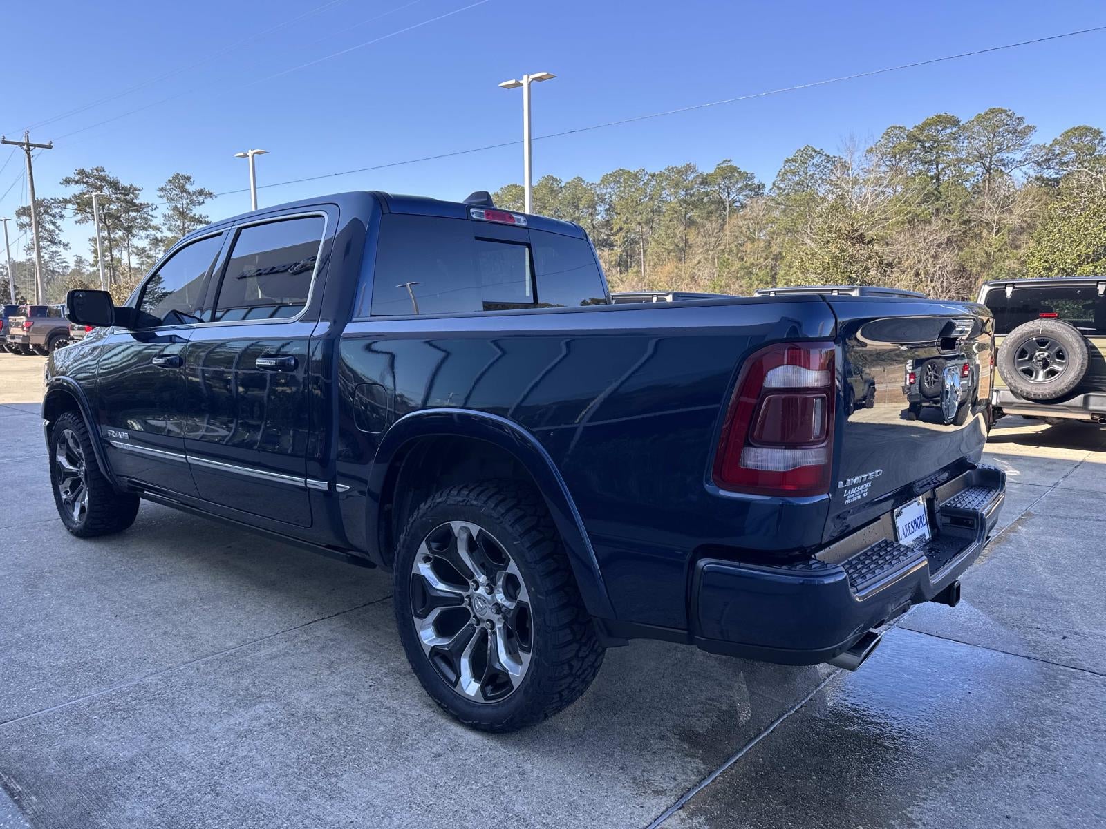 2022 RAM 1500 Limited Crew Cab 4x2 5'7' Box