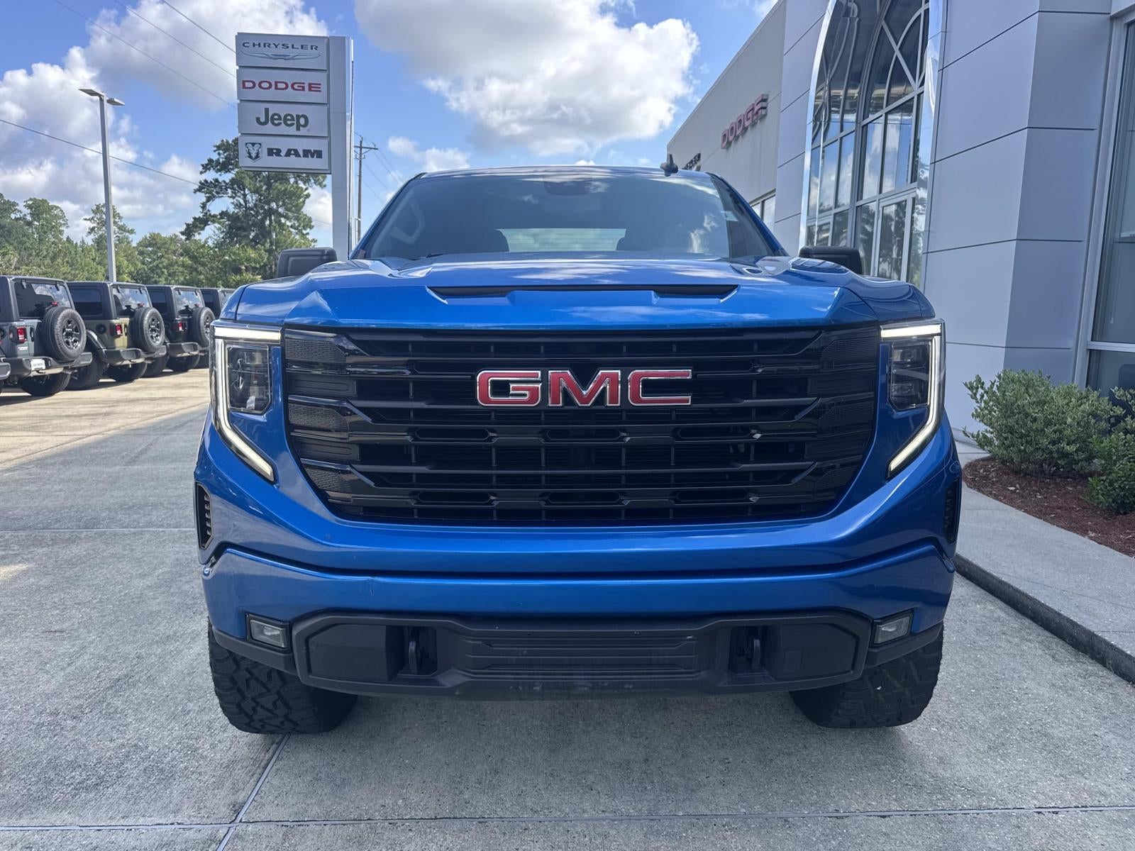 2023 GMC Sierra 1500 Elevation